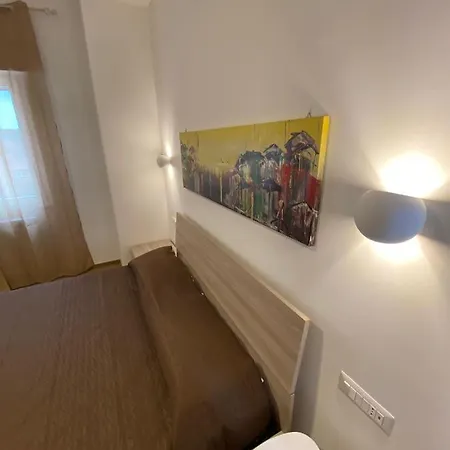 Viriamo House Roma شقة